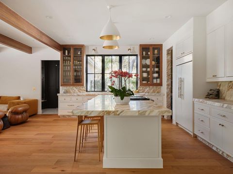 Tiny photo for 400 Inwood RD, Austin, TX 78746 (MLS # 2153783)