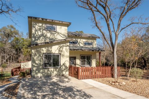 48 Wood Glen DR Wimberley TX 78676