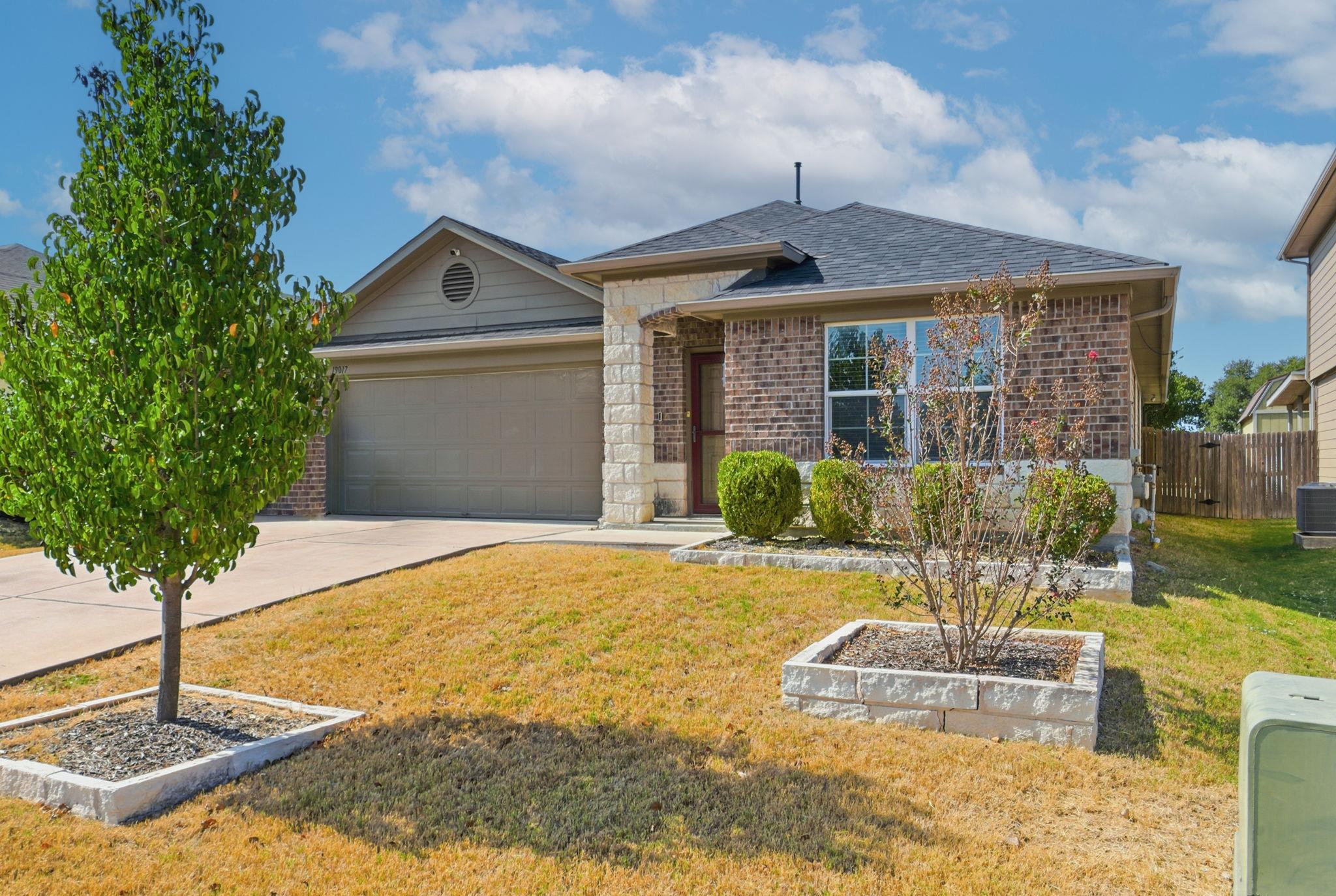 19017 Great Falls DR