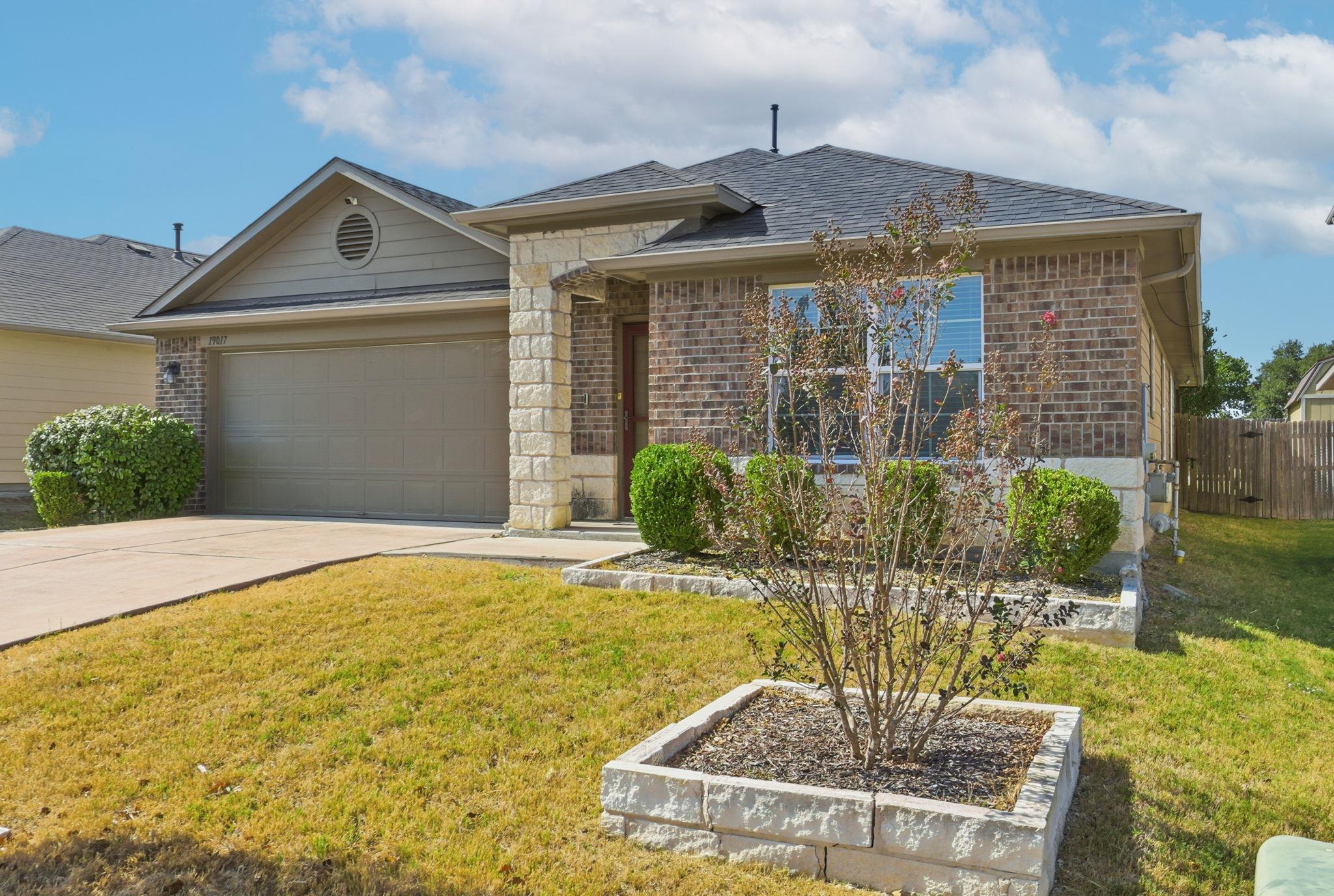 19017 Great Falls DR
