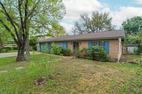 Photo of 8911 Little Walnut PKWY, Austin, TX 78758 (MLS # 2292727)