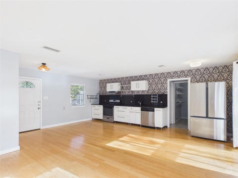 Tiny photo for 4907 Manchester CIR, Austin, TX 78745 (MLS # 1819716)