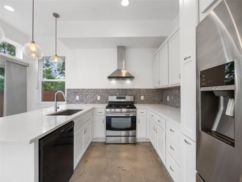 Tiny photo for 513 W Croslin ST #B, Austin, TX 78752 (MLS # 7488568)