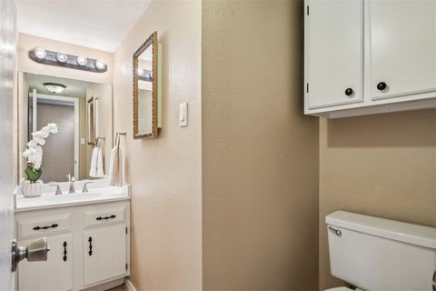 Tiny photo for 1706 Timber Ridge DR, Austin, TX 78741 (MLS # 5988614)