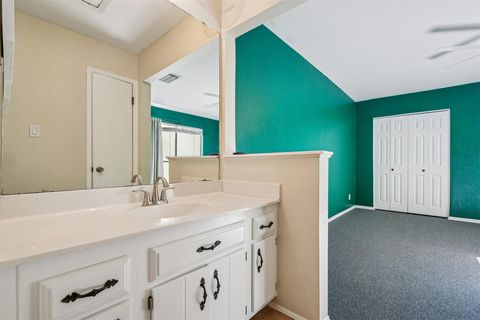 Tiny photo for 1706 Timber Ridge DR, Austin, TX 78741 (MLS # 5988614)