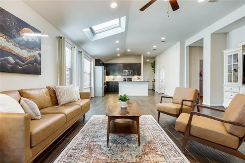 Tiny photo for 20700 Deep Creek Crk, Lago Vista, TX 78645 (MLS # 9856160)