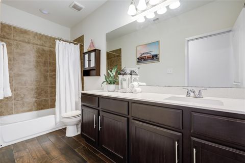 Tiny photo for 20700 Deep Creek Crk, Lago Vista, TX 78645 (MLS # 9856160)