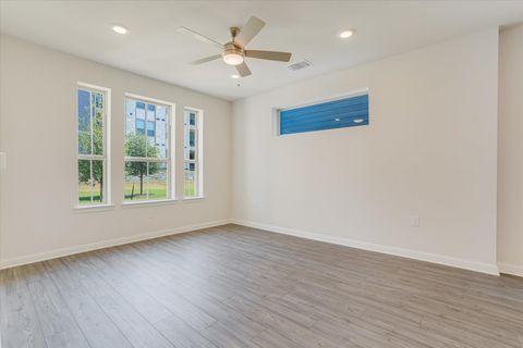 Tiny photo for 8302 Springsteen DR, Austin, TX 78744 (MLS # 9044282)