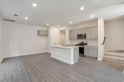 Tiny photo for 8302 Springsteen DR, Austin, TX 78744 (MLS # 9044282)