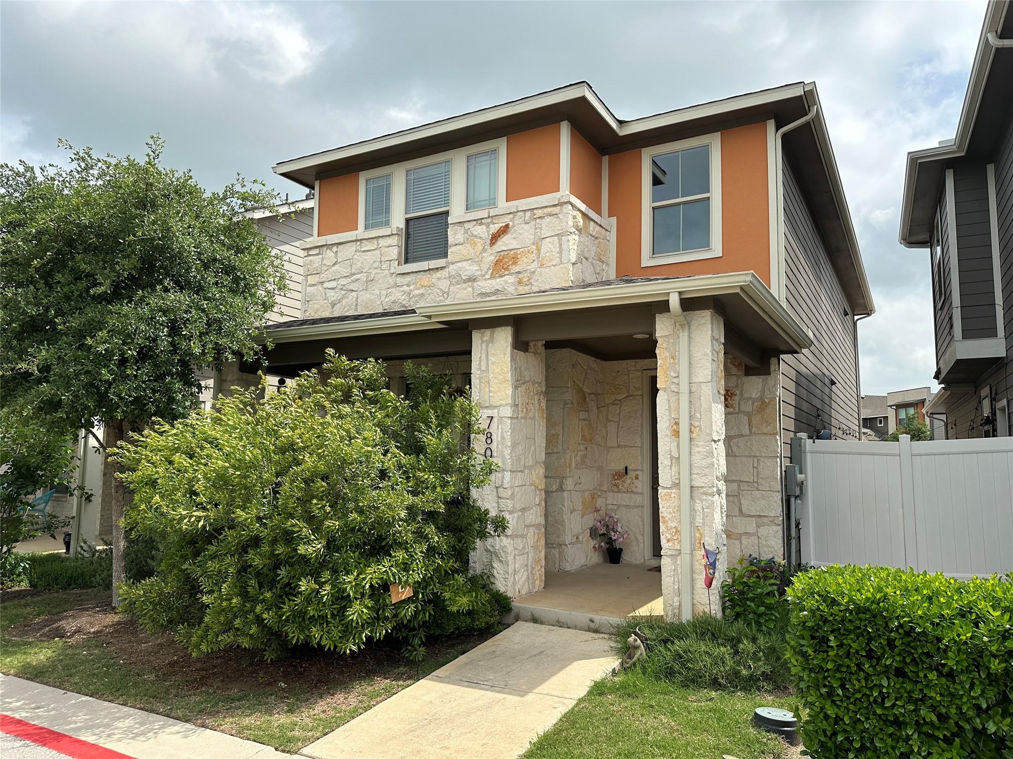 View Austin, TX 78744 house