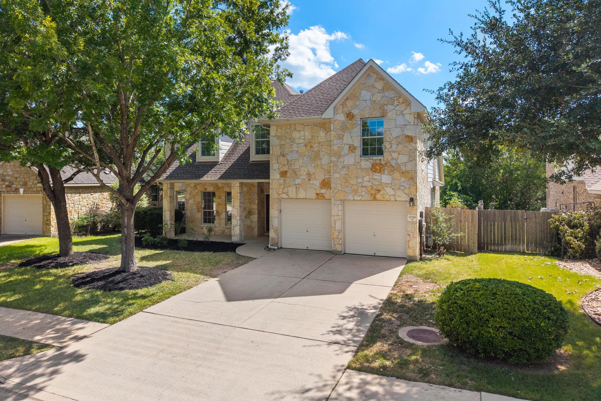 12529 Rush Creek LN