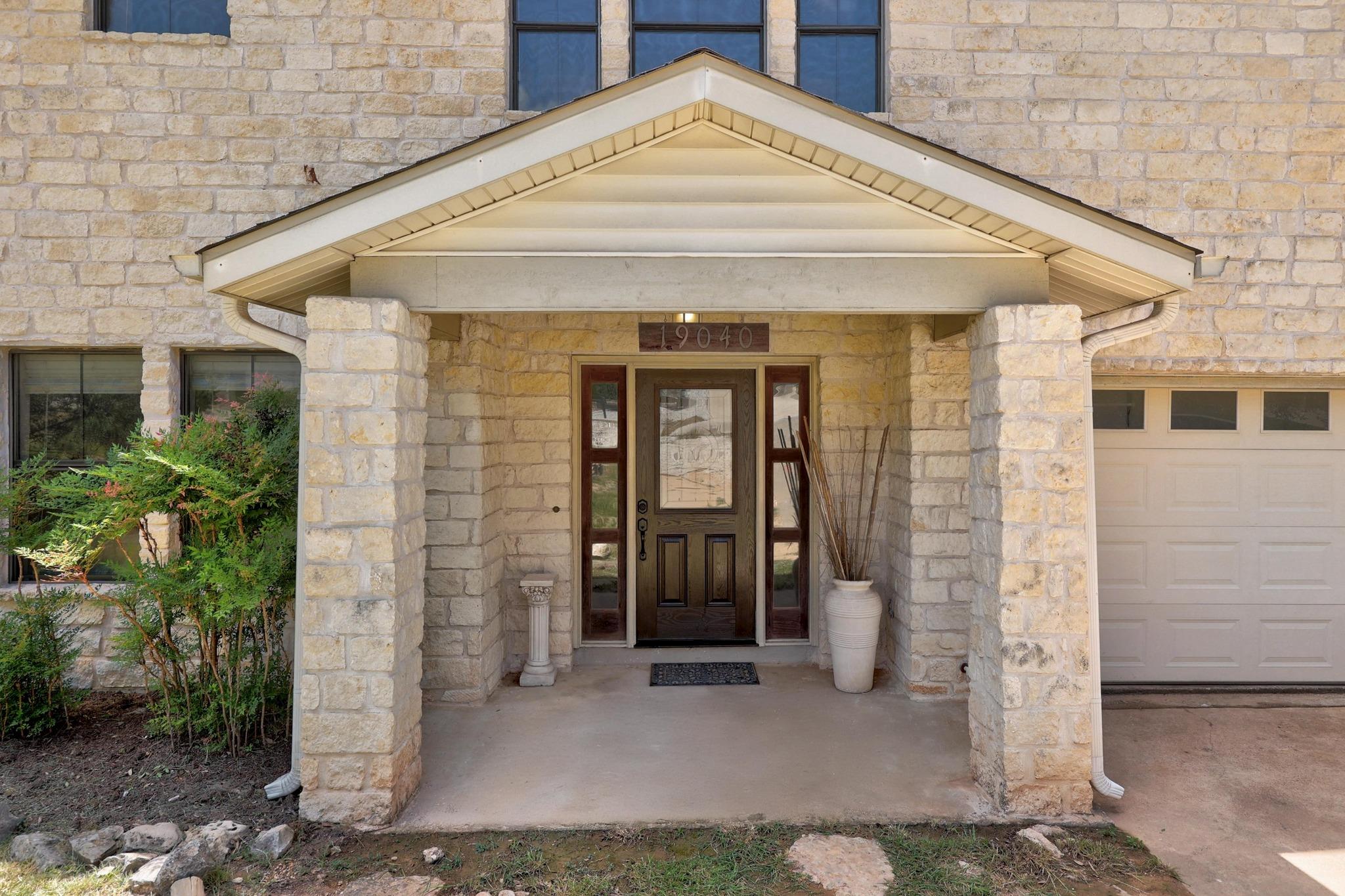 19040 Venture DR