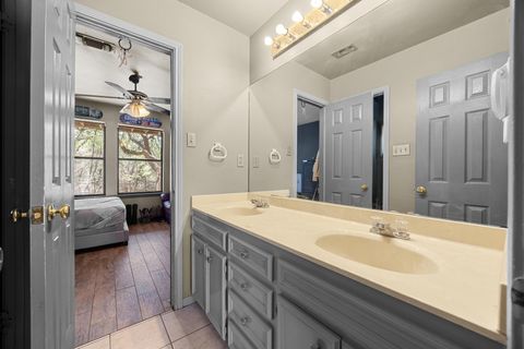 Tiny photo for 19040 Venture DR, Point Venture, TX 78645 (MLS # 6848964)