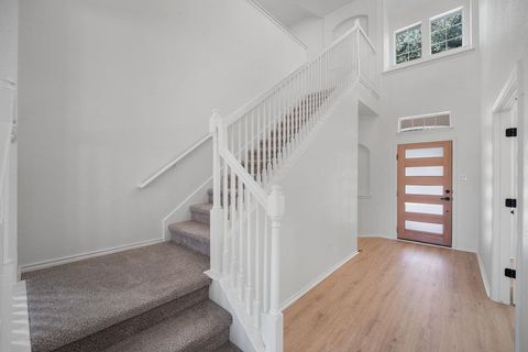 Photo of 3321 Winding Shore LN, Pflugerville, TX 78660 (MLS # 7826686)