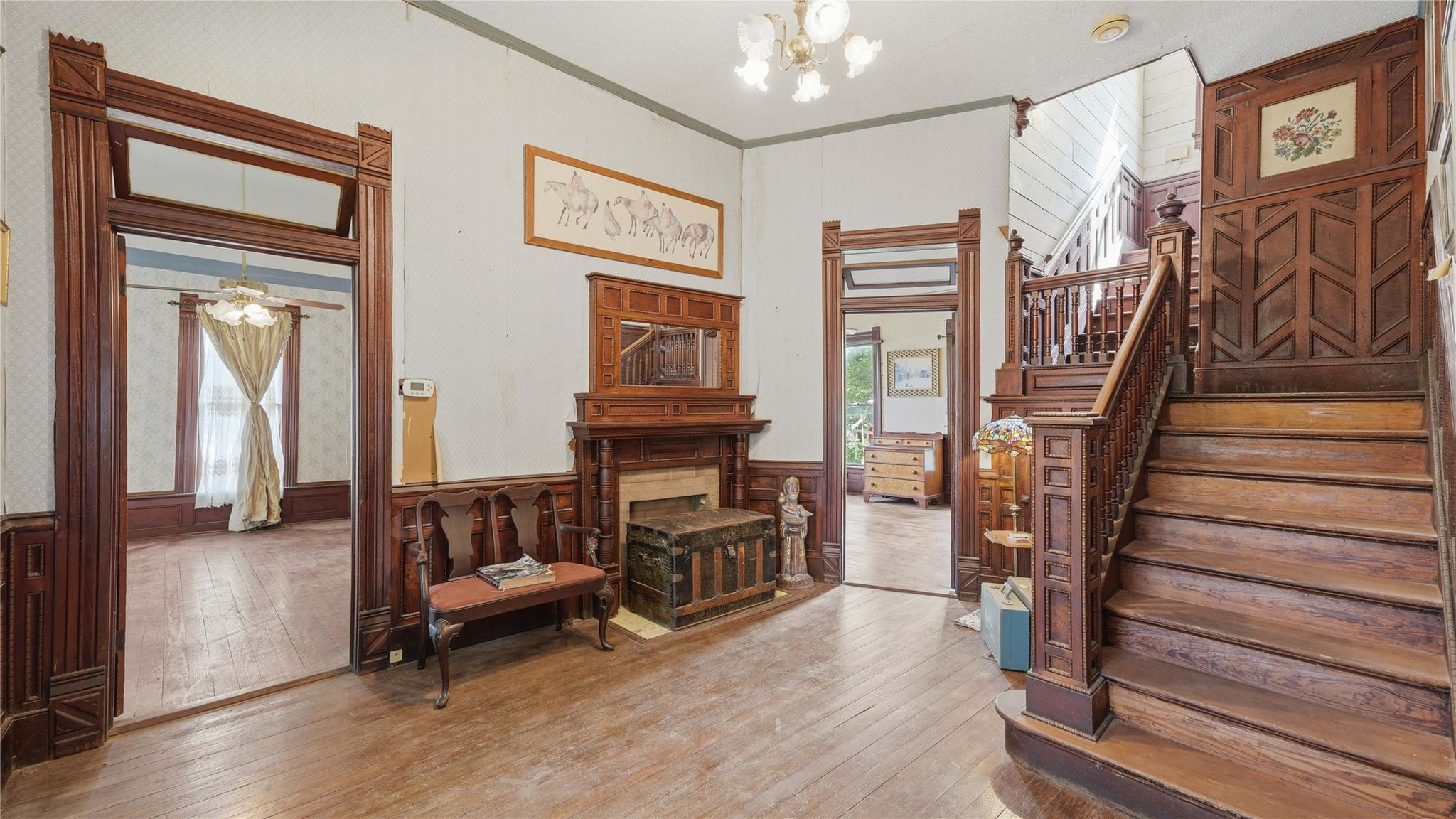 503 Main ST
