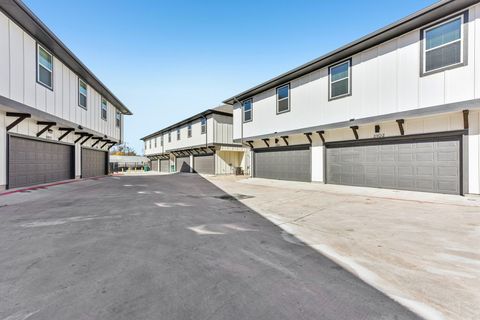 Tiny photo for 200 W 56th ST #2102, Austin, TX 78751 (MLS # 2083096)