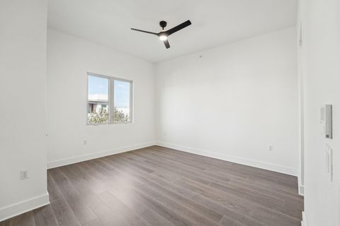 Tiny photo for 2811 Zach Scott ST, Austin, TX 78723 (MLS # 8286104)
