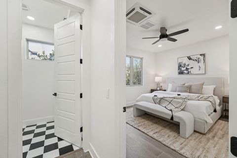 Tiny photo for 2811 Zach Scott ST, Austin, TX 78723 (MLS # 8286104)