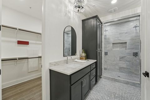 Tiny photo for 2811 Zach Scott ST, Austin, TX 78723 (MLS # 8286104)