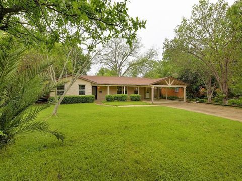 Photo of 2905 Perry LN, Austin, TX 78731 (MLS # 3801977)