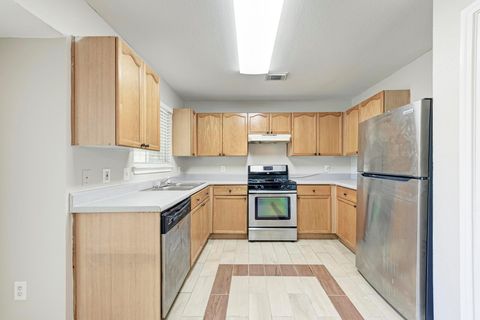 Tiny photo for 5006 Acorn Grove CT, Austin, TX 78744 (MLS # 7798147)