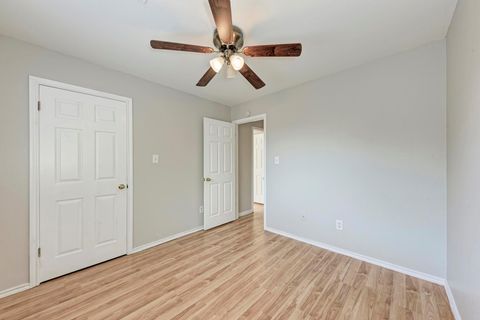 Tiny photo for 5006 Acorn Grove CT, Austin, TX 78744 (MLS # 7798147)