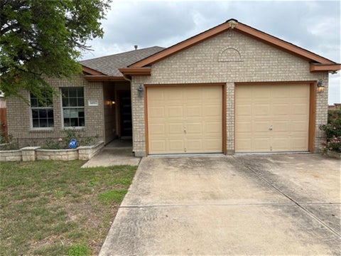 Photo of 14917 Lantern DR, Pflugerville, TX 78660 (MLS # 2458299)