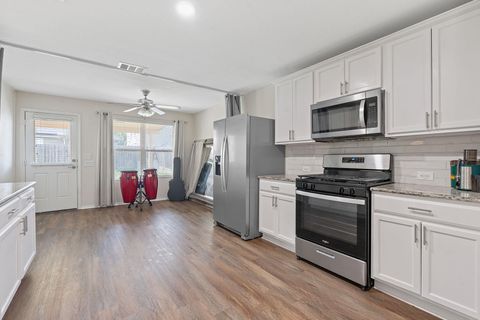 Tiny photo for 3508 Breckenridge DR, Austin, TX 78744 (MLS # 6113620)