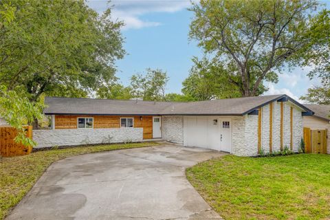 Photo of 6907 Tulane DR, Austin, TX 78723 (MLS # 4156849)