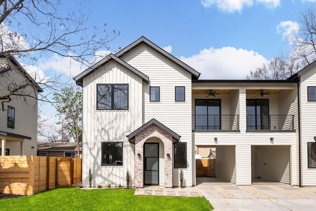 Photo of 408 Linden St #A, Austin, TX 78702 (MLS # 3010512)