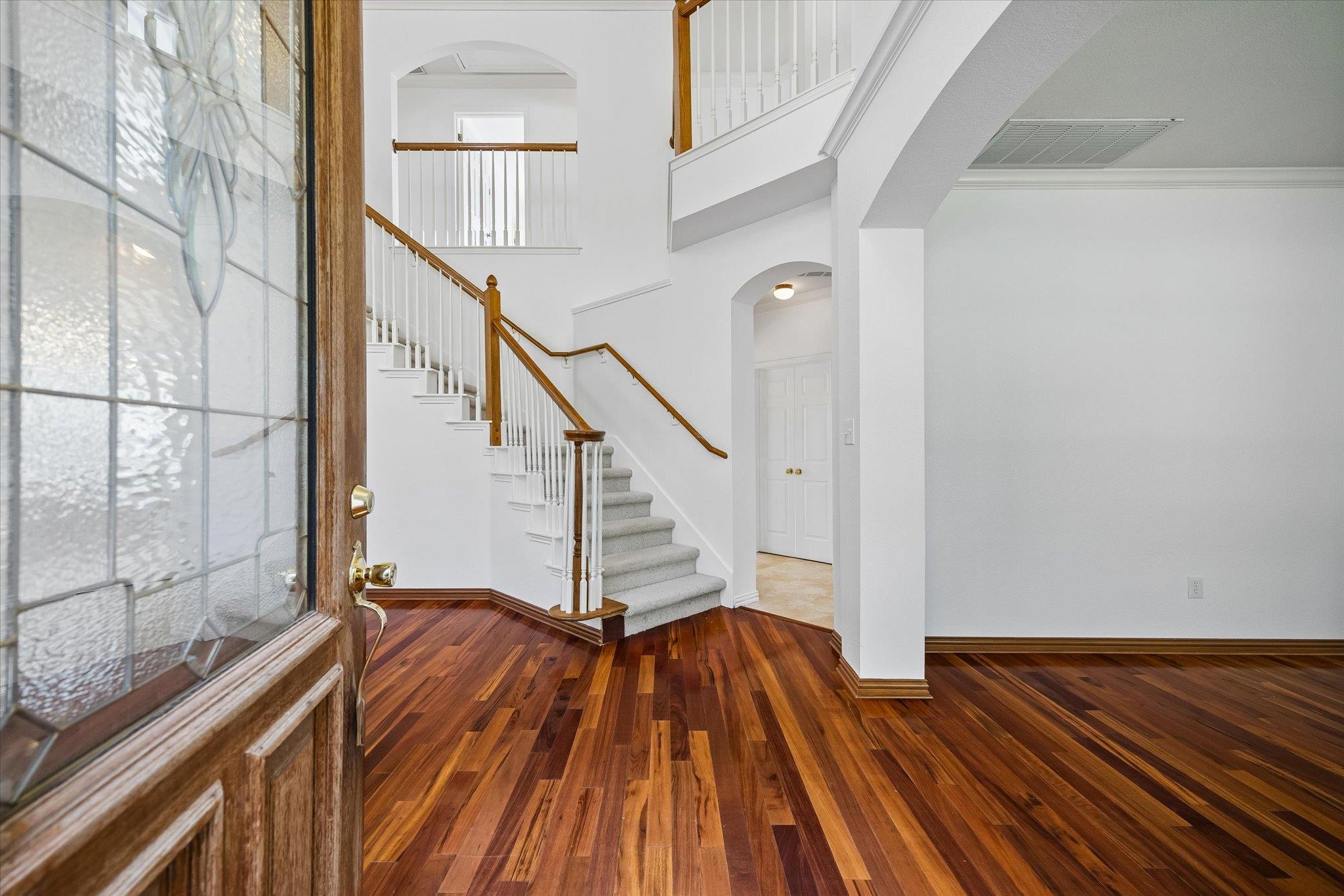 1010 Twin Terrace CT