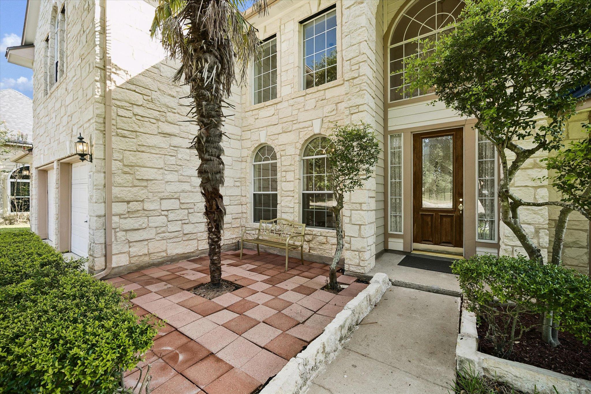 1010 Twin Terrace CT
