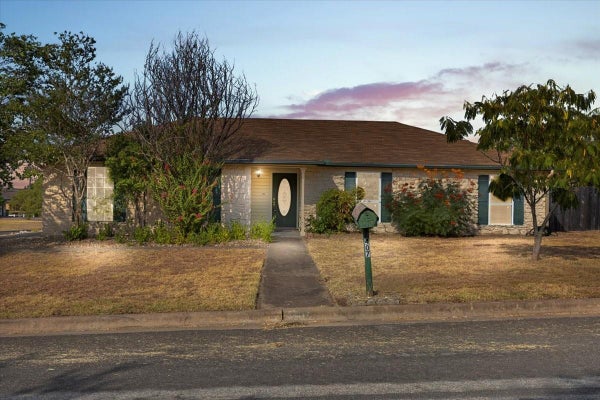 407 S MOUNT RUSHMORE DR, CEDAR PARK, TX 78613 - Image 11caab2bdfd78ef8280550b2190a32f6/1937445445