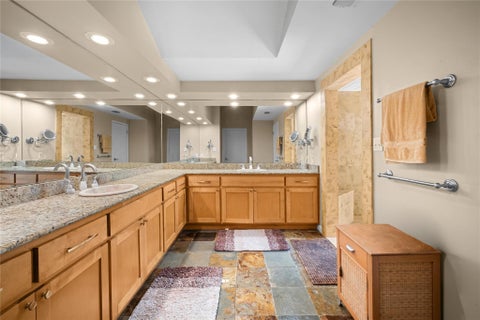 Tiny photo for 102 Canyon CIR W, Austin, TX 78746 (MLS # 8260003)