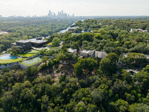 Tiny photo for 102 Canyon CIR W, Austin, TX 78746 (MLS # 8260003)