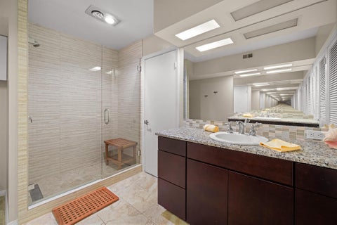 Tiny photo for 102 Canyon CIR W, Austin, TX 78746 (MLS # 8260003)