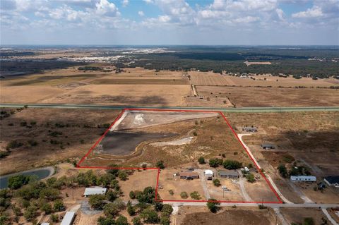 412 County Road 396 Jarrell TX 76537