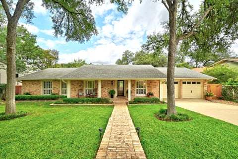 Tiny photo for 2500 Forest Bend DR, Austin, TX 78704 (MLS # 7198876)