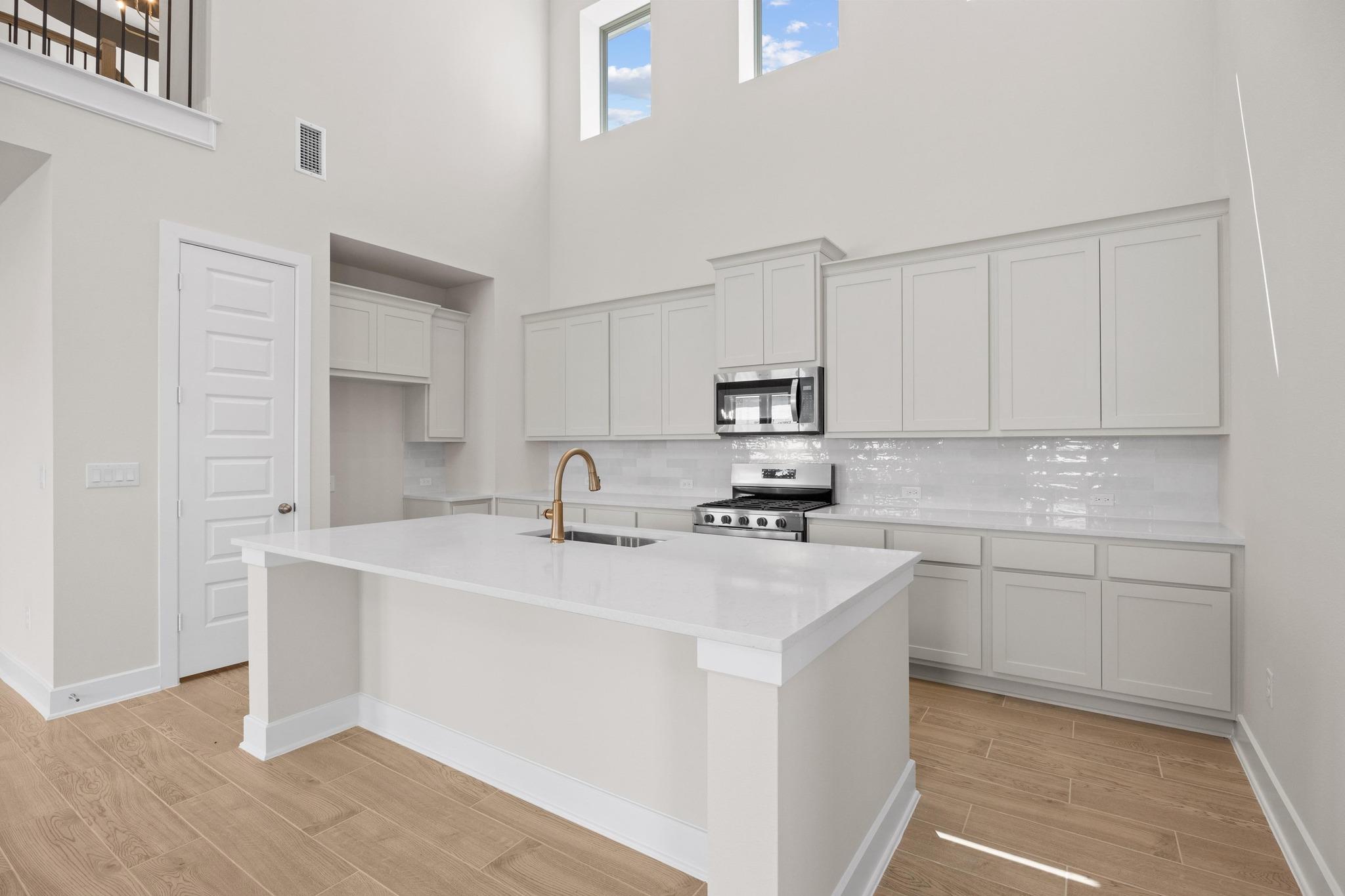 129 Emerald Grove DR