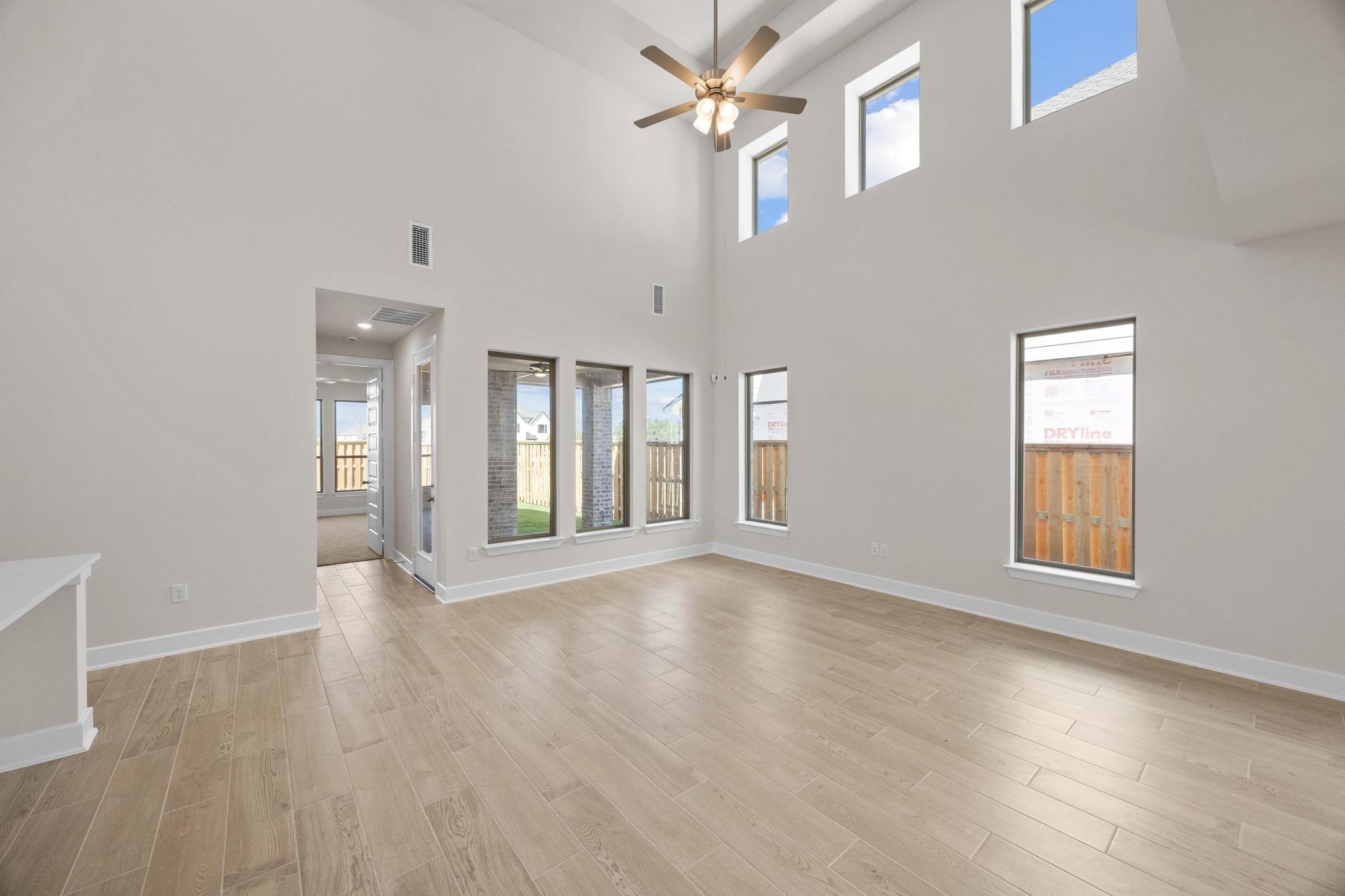 129 Emerald Grove DR