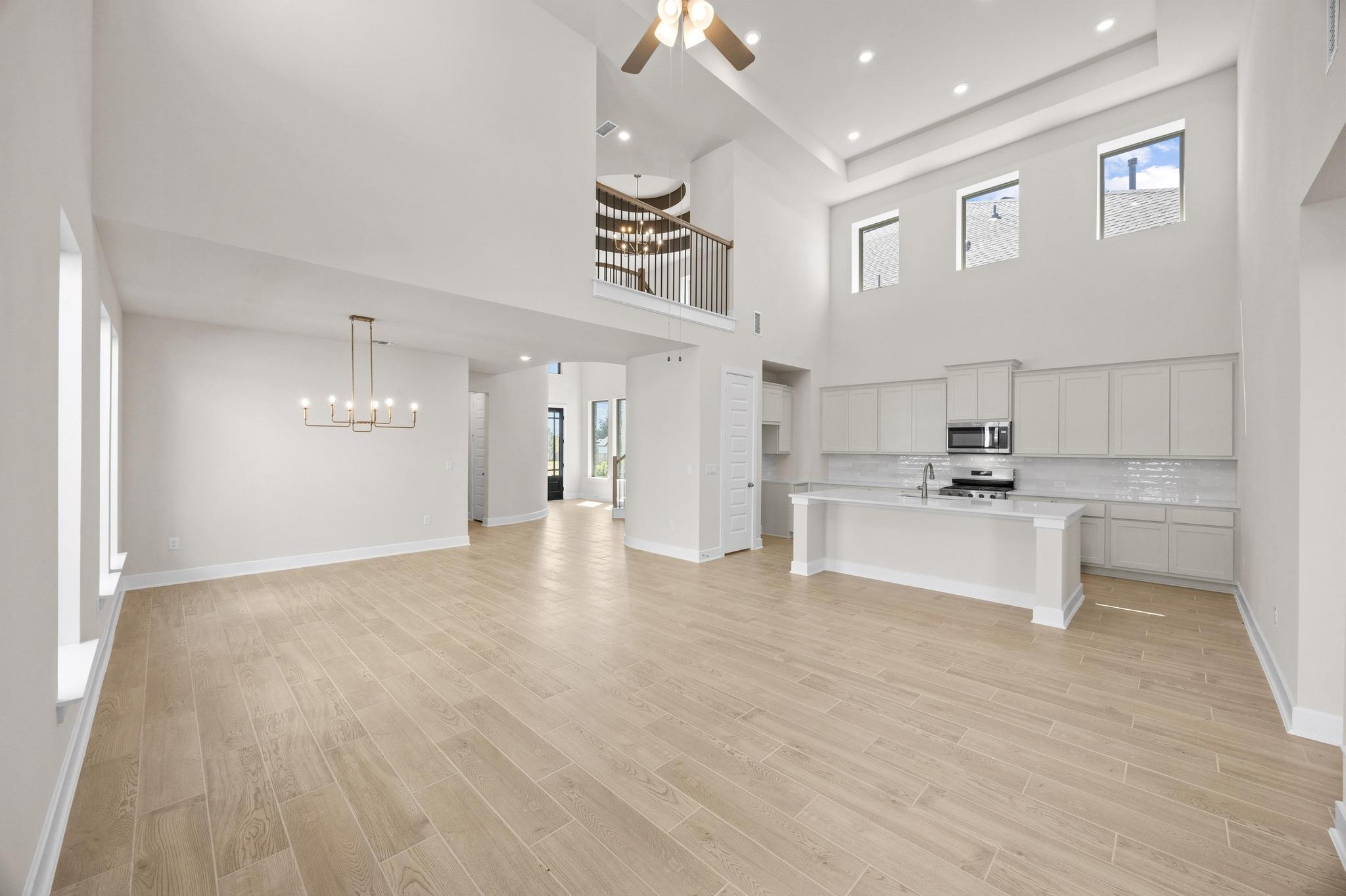 129 Emerald Grove DR