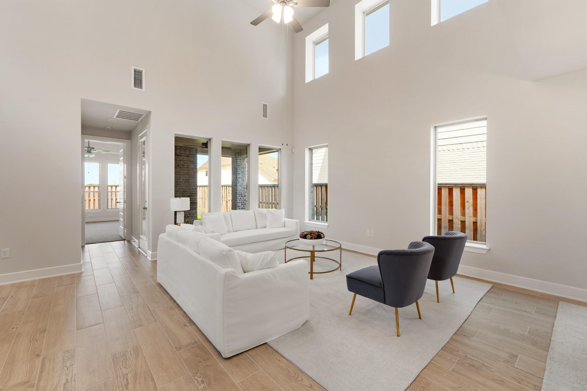 129 Emerald Grove DR