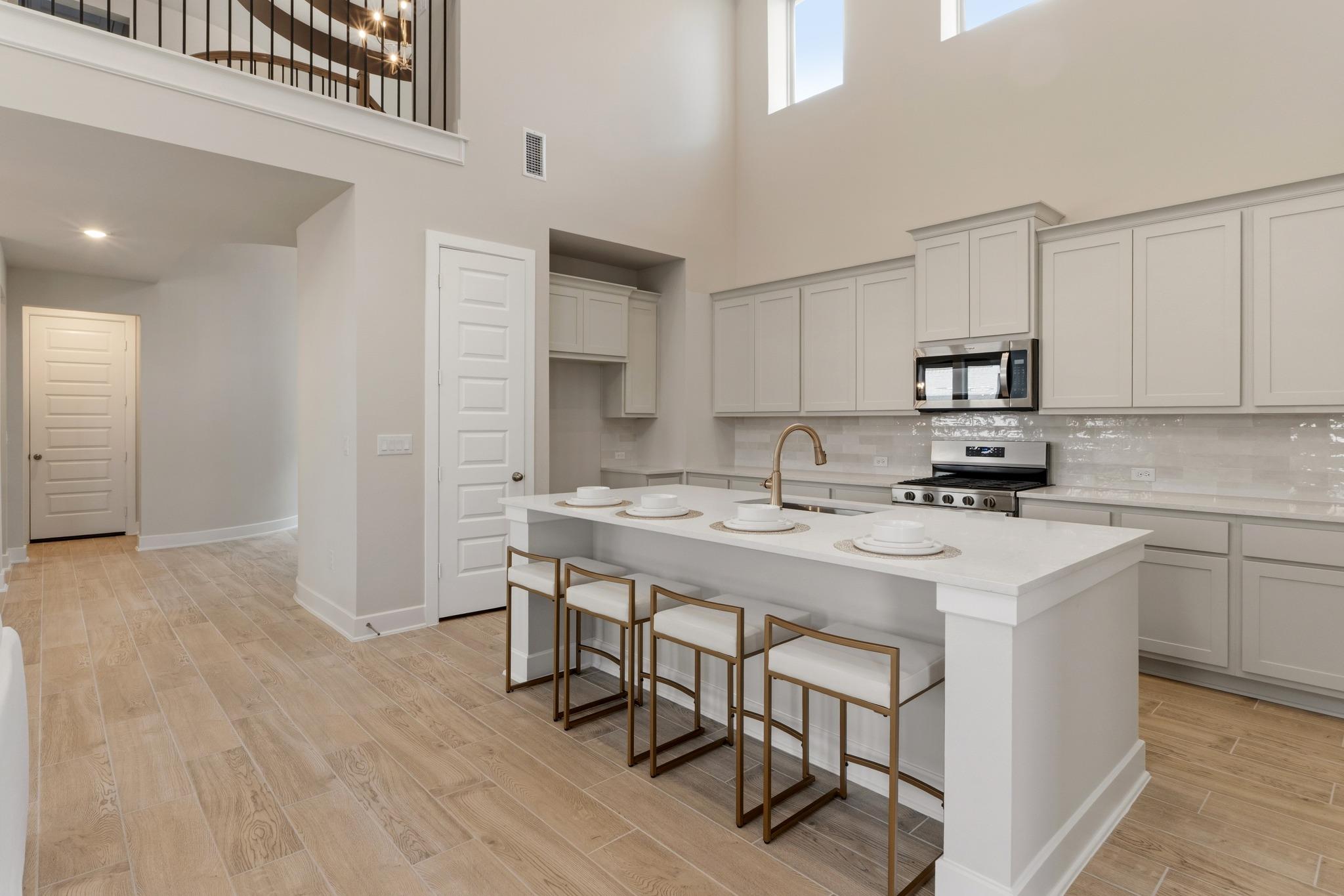 129 Emerald Grove DR