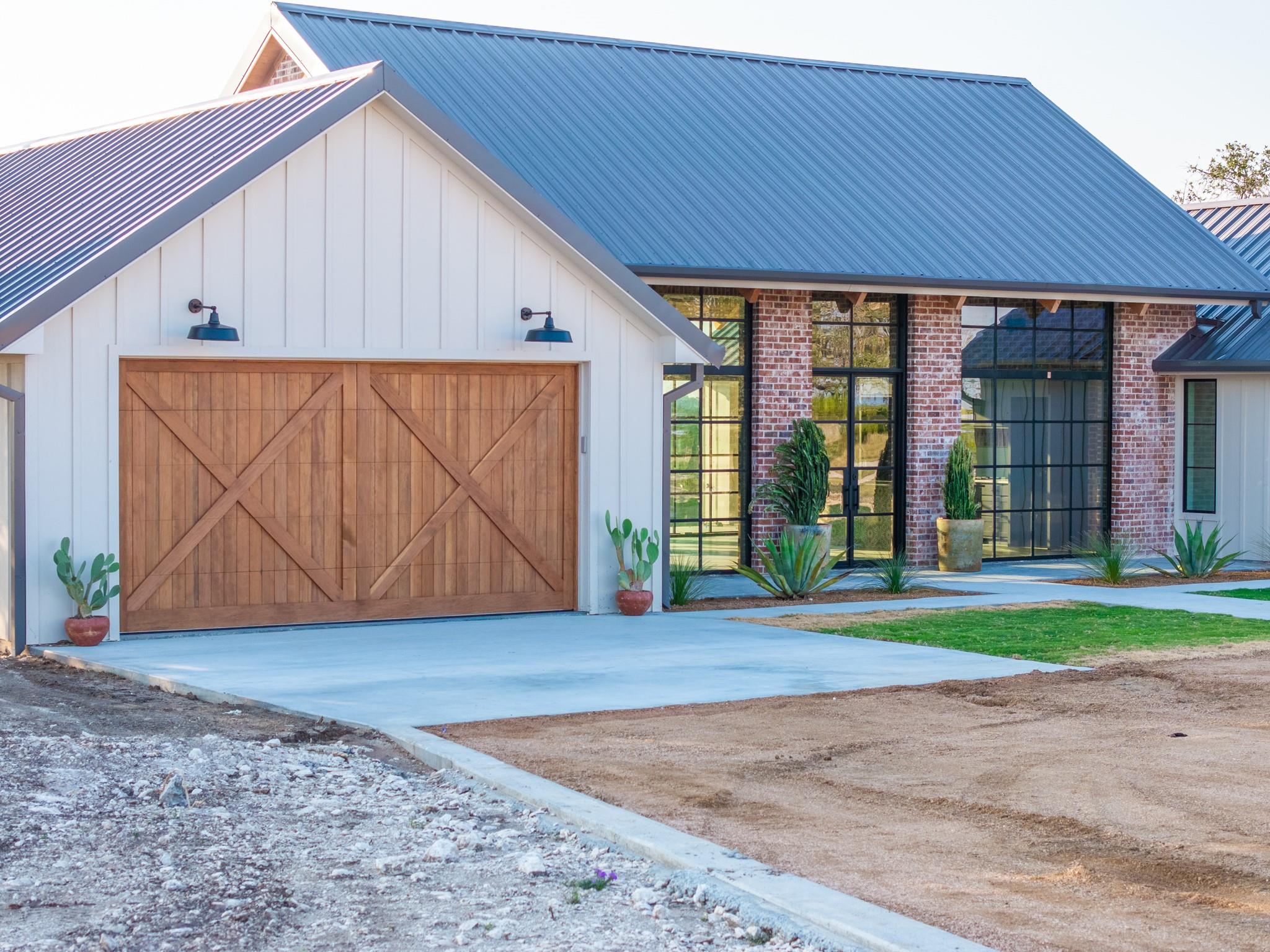 128 Private Road 142