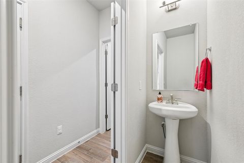 Tiny photo for 8211 McKamy DR, Austin, TX 78744 (MLS # 6708962)