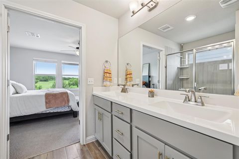 Tiny photo for 8211 McKamy DR, Austin, TX 78744 (MLS # 6708962)