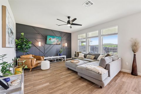 Tiny photo for 8211 McKamy DR, Austin, TX 78744 (MLS # 6708962)