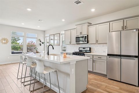 Tiny photo for 8211 McKamy DR, Austin, TX 78744 (MLS # 6708962)