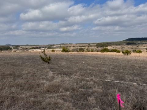 210 E. Rolling Oaks DR