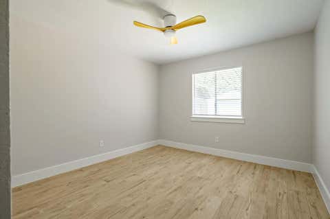 Tiny photo for 509 Kingfisher Creek DR, Austin, TX 78748 (MLS # 7402633)
